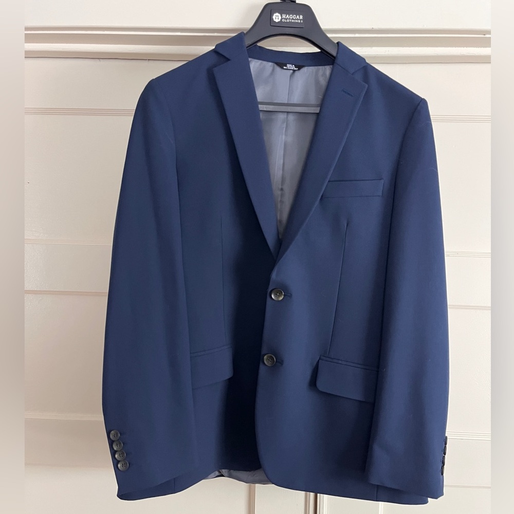 Haggar Men’s Navy Suit